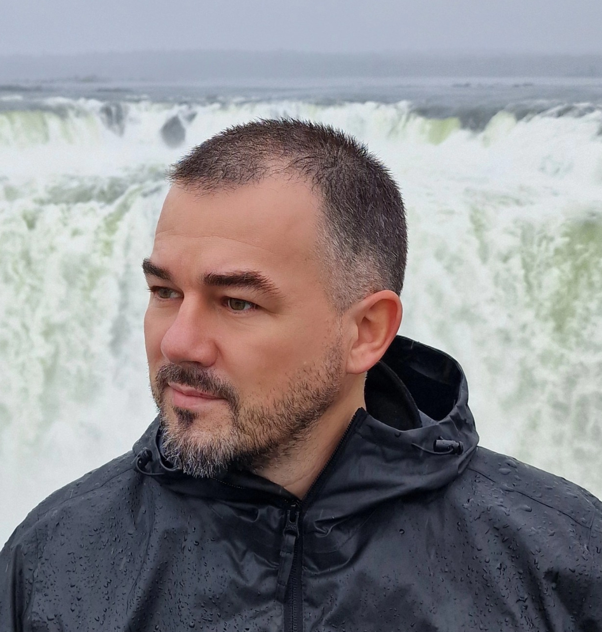 Dr. Vlad Măcicășan